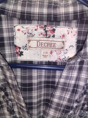 Decree Black and White Plaid Button-Down Shirt